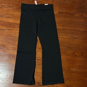 Victoria’s Secret Most Loved Bootcut Yoga Pant